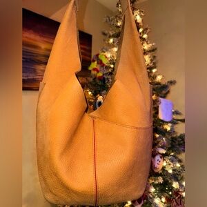 Hammitt Tom Buttery Yummy Tan Mahogany Nubuck Suede Large Hobo Shoulder Bag EUC!